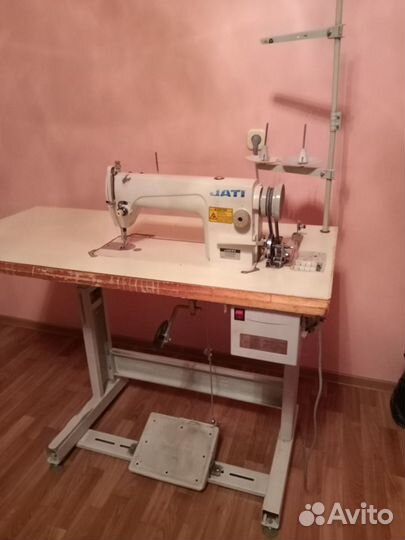 Швейная машина juki