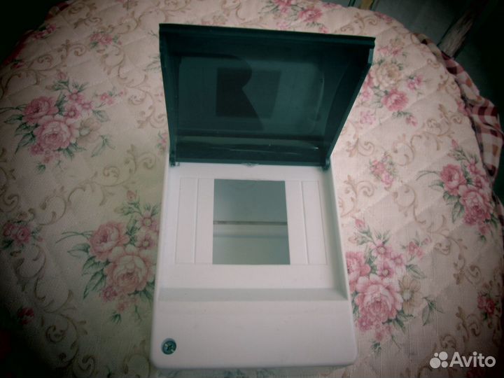 Бокс пластик навесной с прозрачной крышкой кмпн