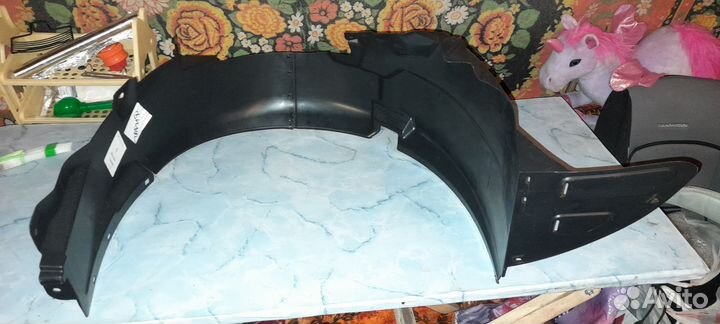 Подкрылок передний левый на хендай солярис