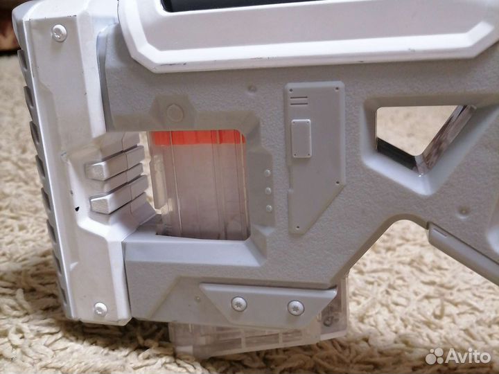 Бластер нерф