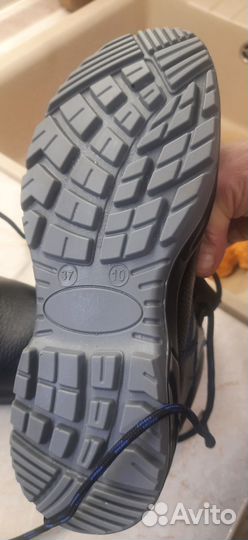Ботинки рабочие 37