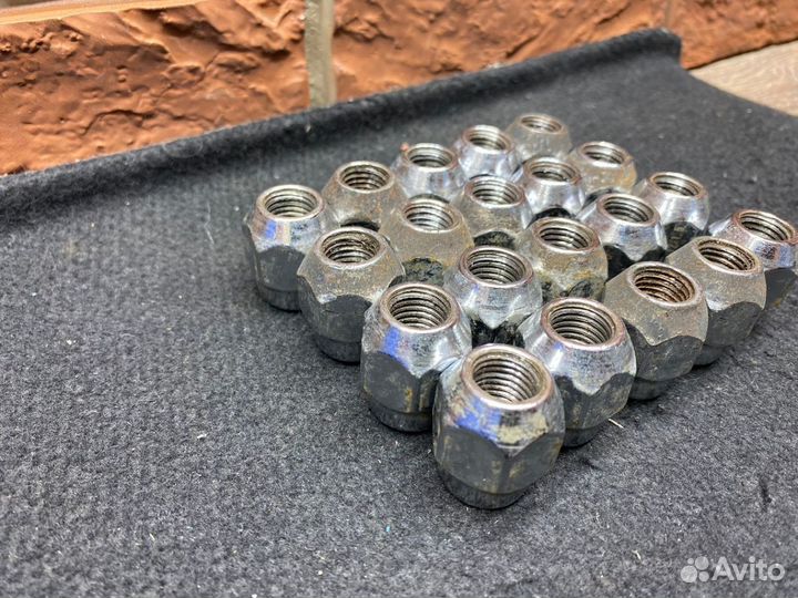 Гайки колесные Mitsubishi Outlander GF 2012-2021