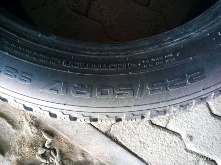 Nokian Tyres Hakkapeliitta 8 225/50 R17 98