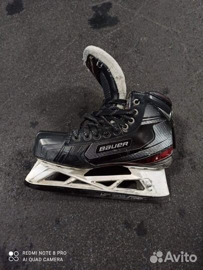 Вратарские коньки bauer