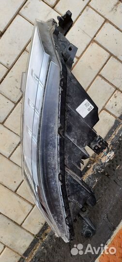 Фара головного света левая mitsubishi asx 2021