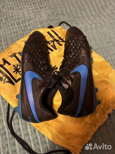 Бутсы Nike Tiempo Legend 8 Club MG оригинал