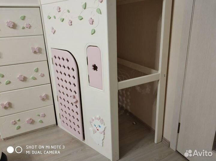 Детская комната для девочки