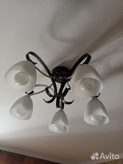 Люстра потолочная