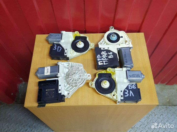 Моторчик стеклоподъемника VW Passat B6