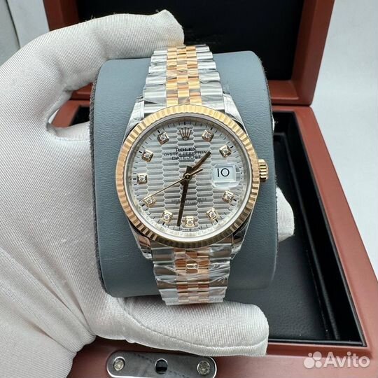 Красивые женские часы Rolex Datejust