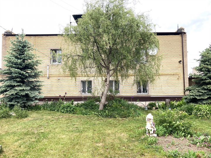 Дом 390 м² на участке 25 сот.