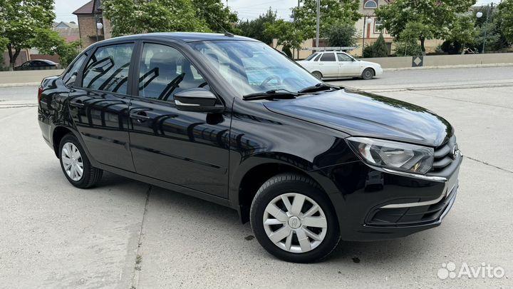 LADA Granta 1.6 AT, 2020, 29 987 км