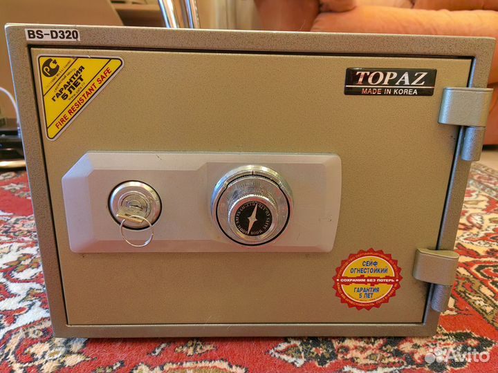 Сейф огнеупорный Topaz BS-D320