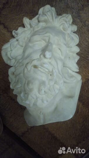 Гипсовая скульптура