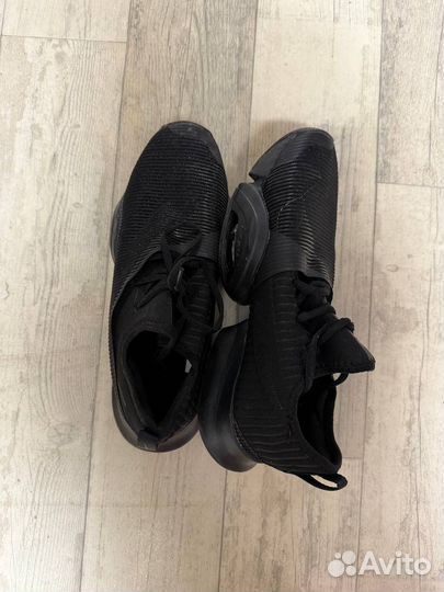 Кроссовки nike