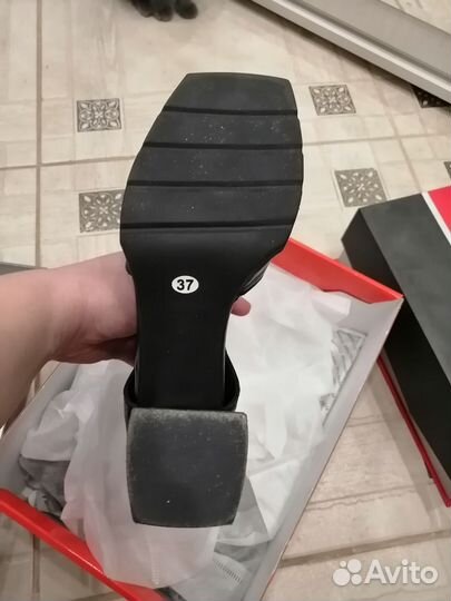 Туфли открытые