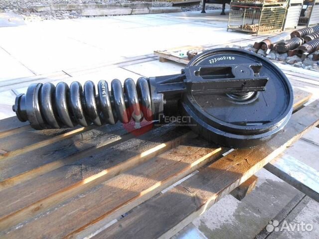 Натяжитель гусеницы Hitachi ZX200 9243267