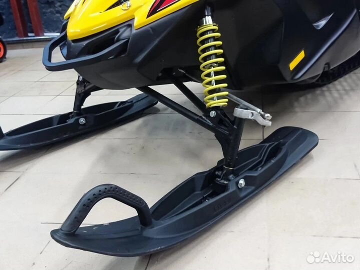 Снегоход RM Tiksy 250 Lux