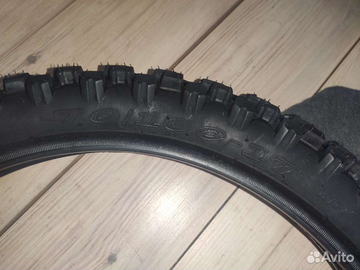 Покрышки 17
