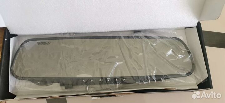 Видеорегистратор с камерой заднего вида