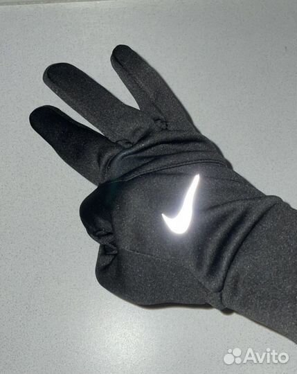 Перчатки Nike Hyperwarm