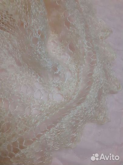 Пуховый оренбургский платок шаль новый