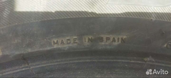 Bridgestone Blizzak DM-V1 235/50 R18