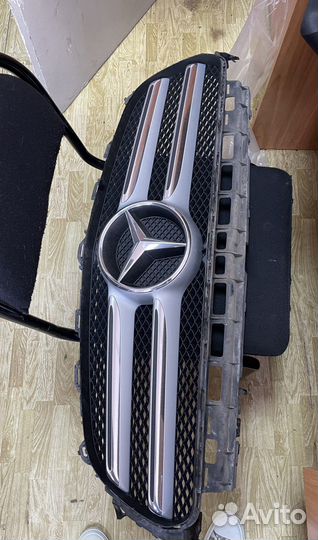 Решетка радиатора mercedes w213 оригинал