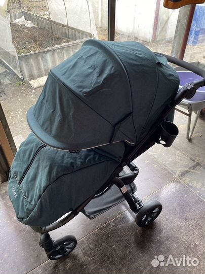 Прогулочная коляска томикс
