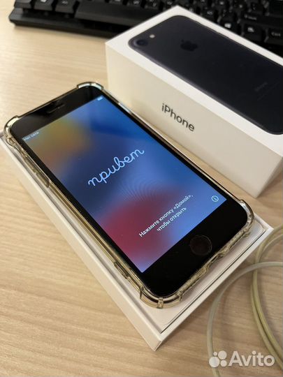 iPhone 7, 32 ГБ