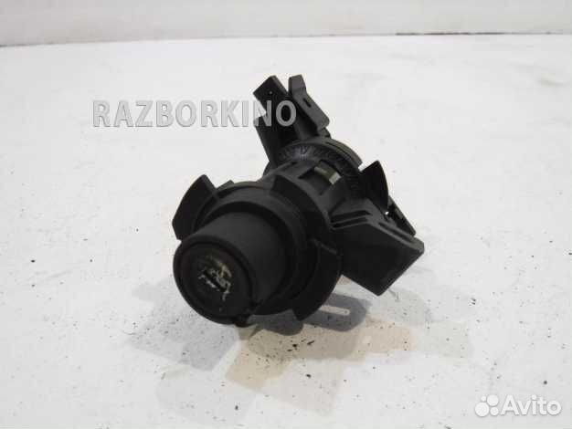 Замок багажника Мерседес