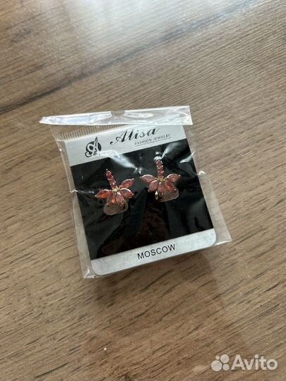 Серьги бижутерия новая