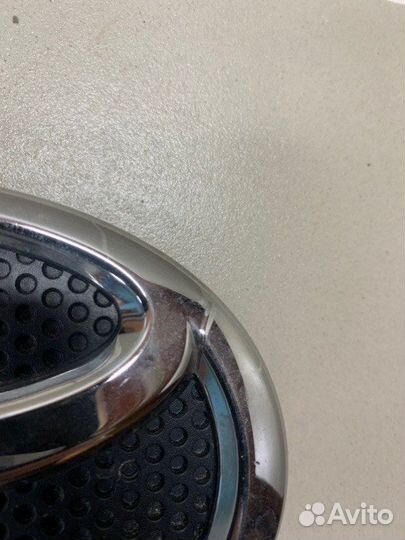 Эмблема Toyota Rav4 XA40 2015