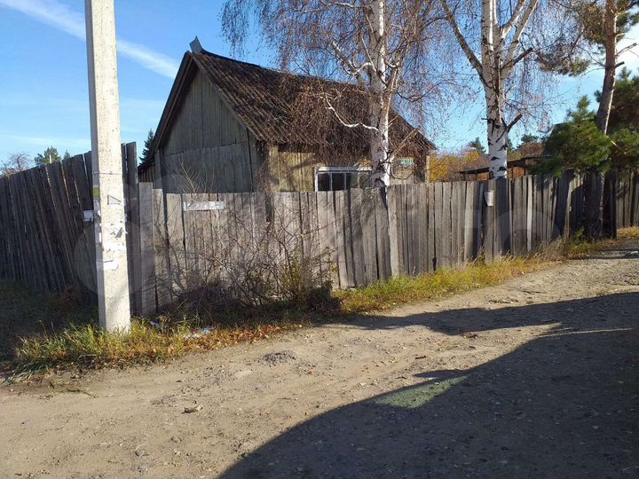 Дача 20 м² на участке 6 сот.