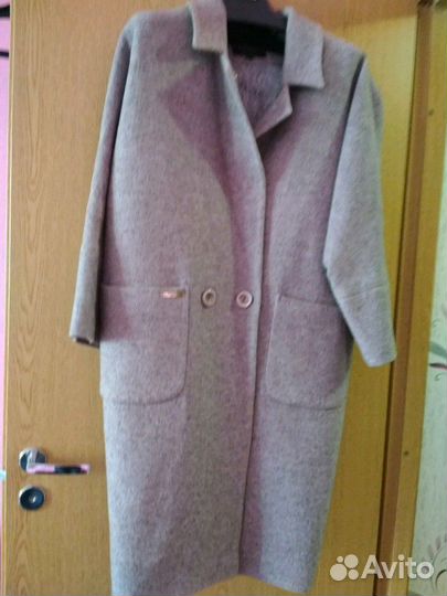 Пальто шерстяное