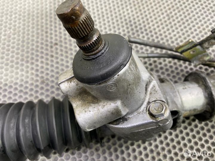 Рейка рулевая Toyota Mark II