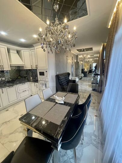 2-к. квартира, 45 м², 2/4 эт.