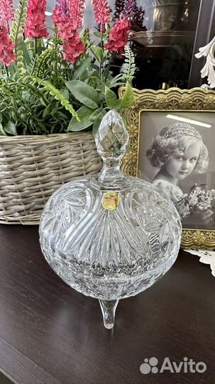 Хрустальная бонбоньерка