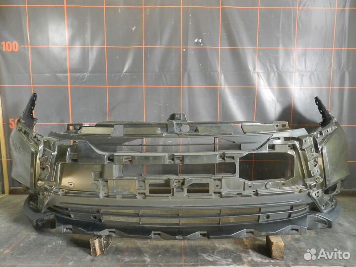 Бампер передний - Mitsubishi Outlander 3 (2015-18)