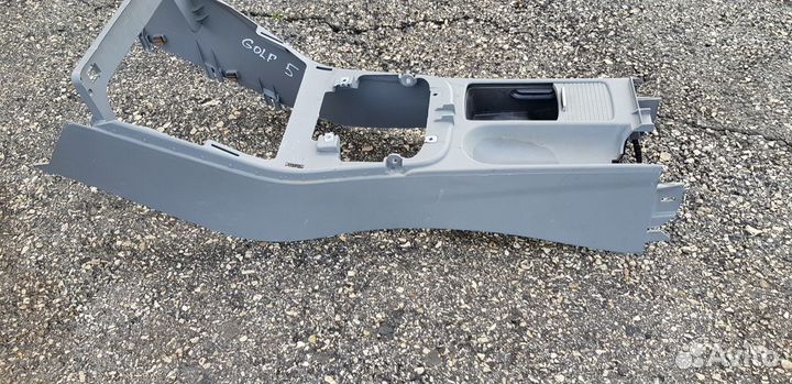 Volkswagen Golf V Plus 2005-2014 Консоль