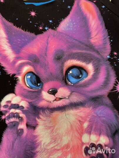 Футболка со светящимся рисунком в темноте