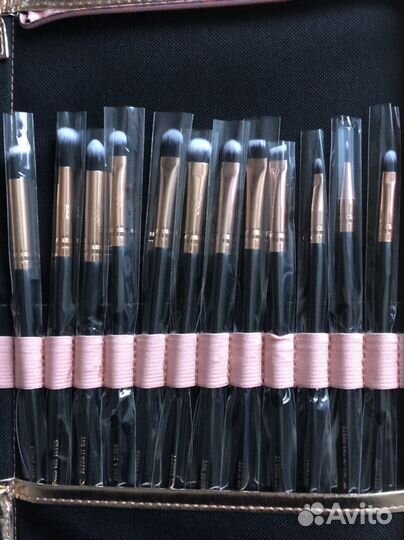 Кисти для макияжа