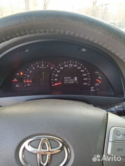 Toyota Camry 2.4 AT, 2007, 232 250 км