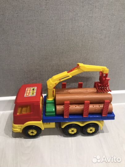 Грузовик для мальчика