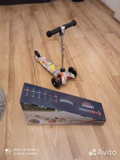 Новый В упаковке самокат 3х колёс. светятся