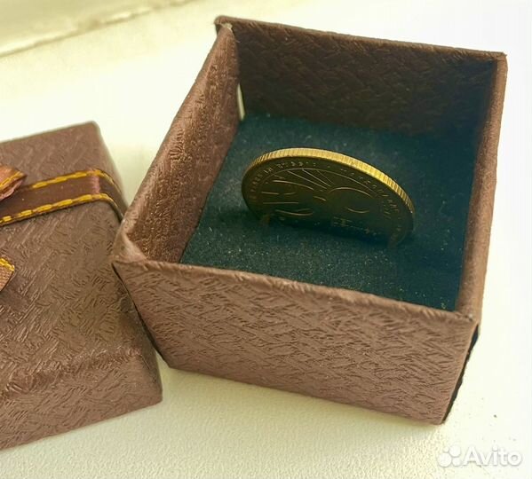 Монета макдональдс 30 лет