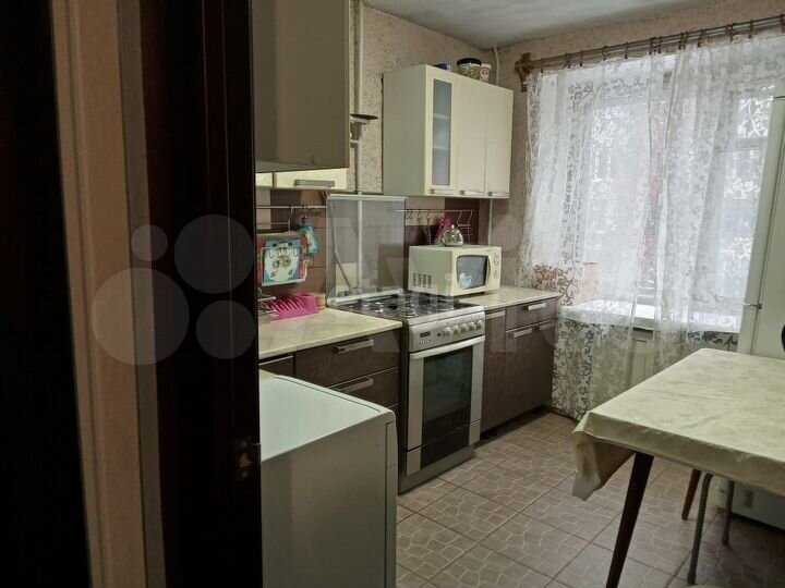 3-к. квартира, 65 м², 2/5 эт.