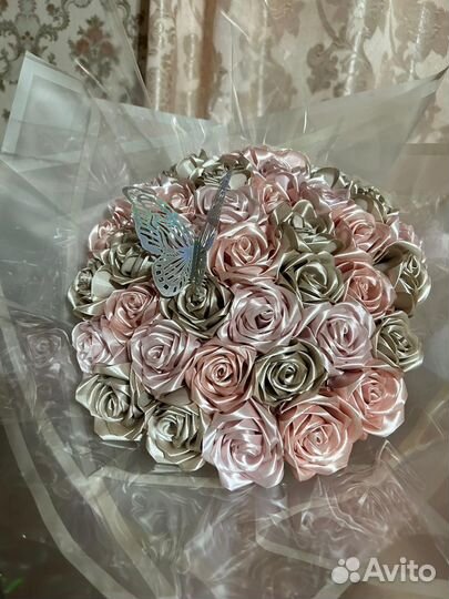 Букет из атласных лент 