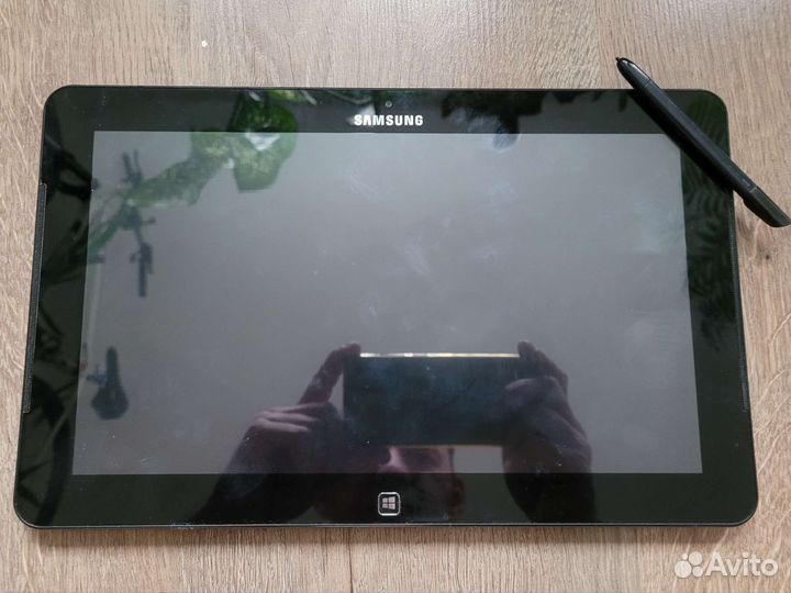 Планшет Samsung xe700t1c