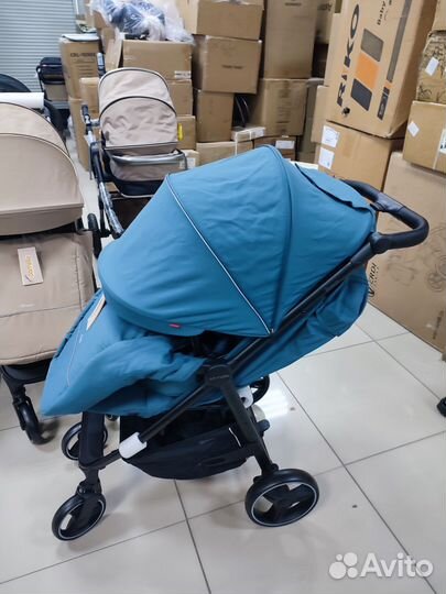 Прогулочная коляска. Каррелло браво 24